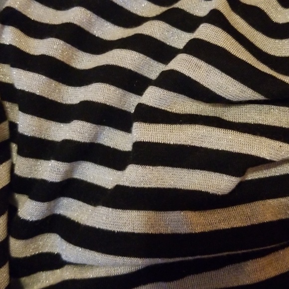 Shirt - Picture 3 of 3